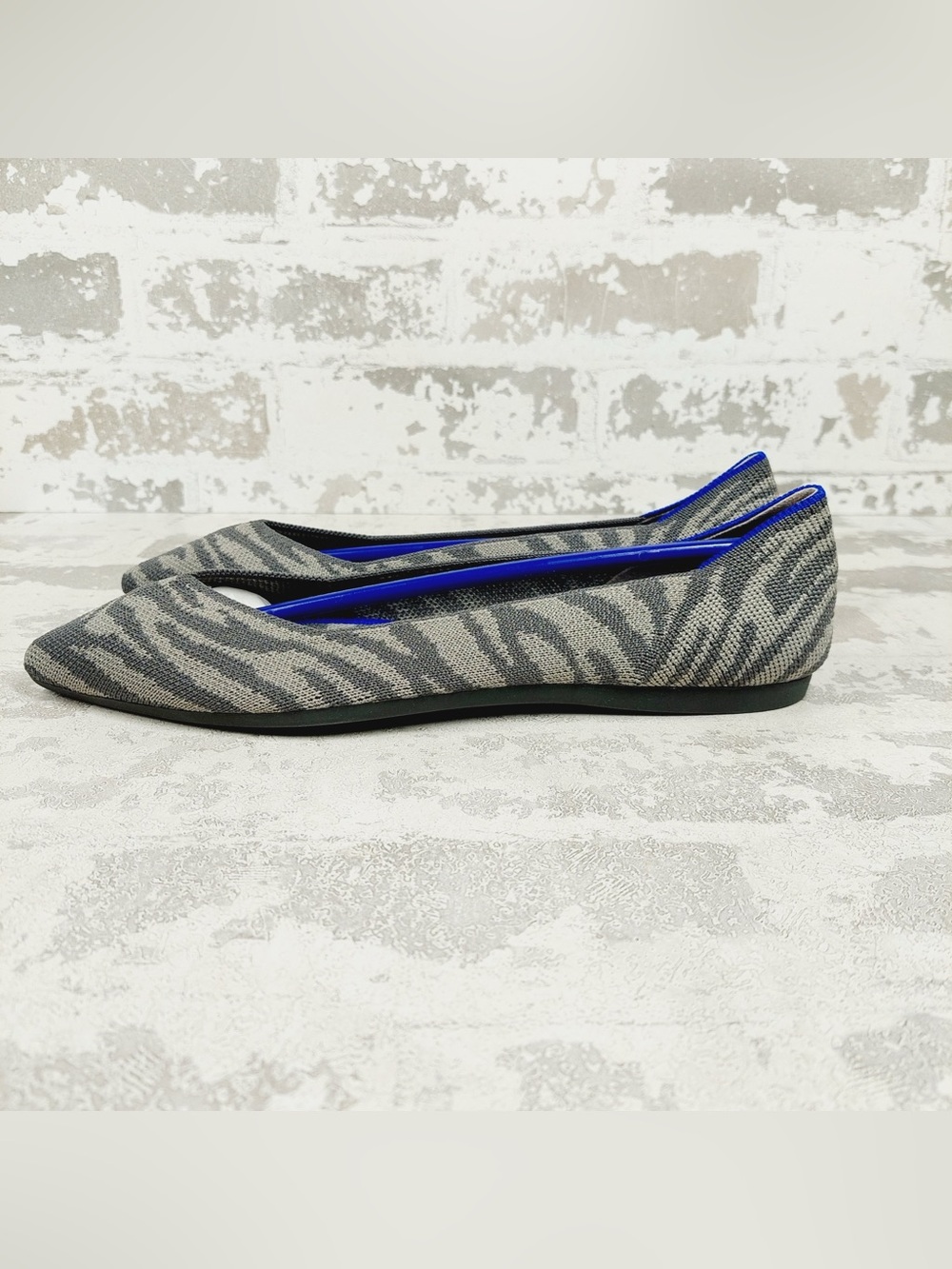 NEW Rothy's The Flat Grey Zebra Knit Pointy Toe Slip On Loafers E921
